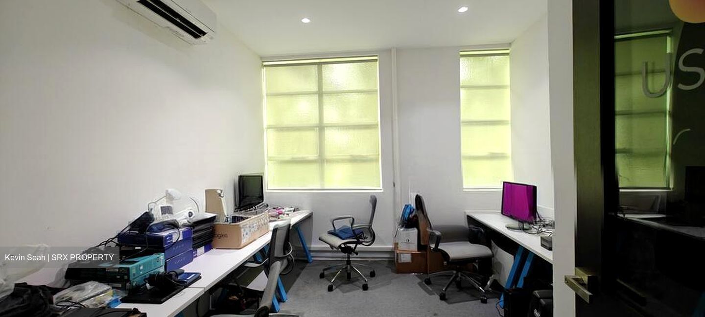 Paragon Medical Centre (D3), Office #520753121